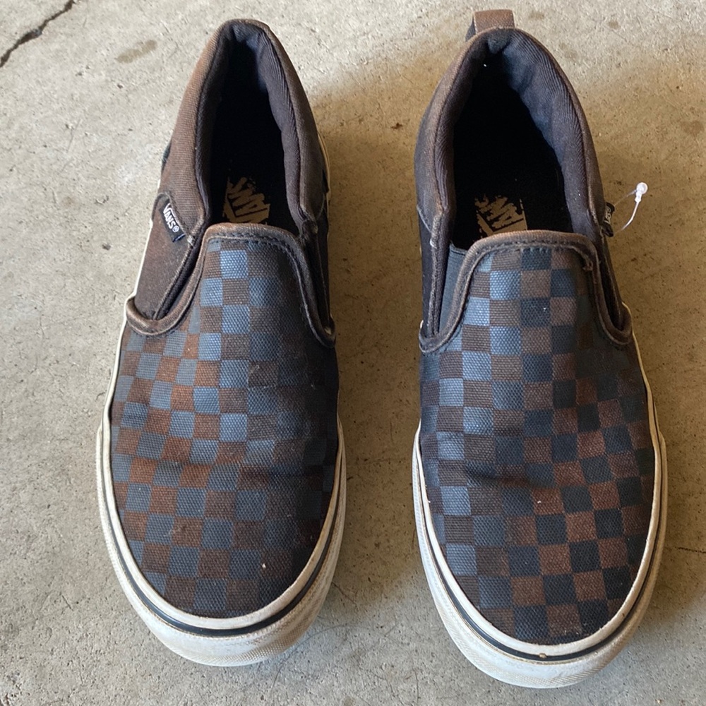 Back to school! Black Vans